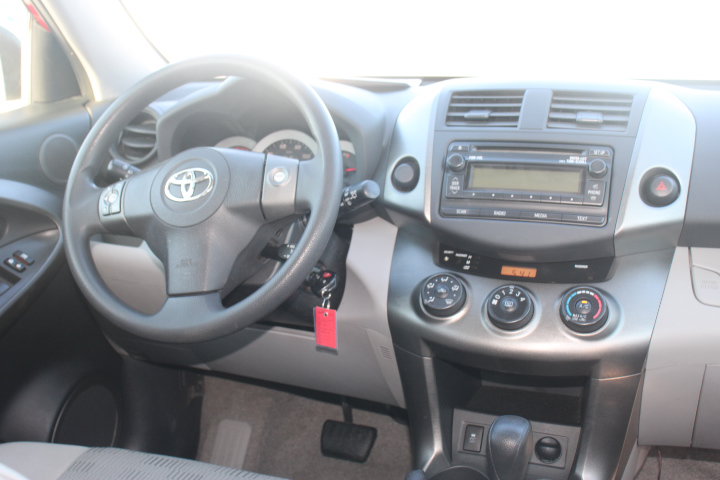 Used 2012 Toyota RAV4 FWD w/ Value Pkg image 20