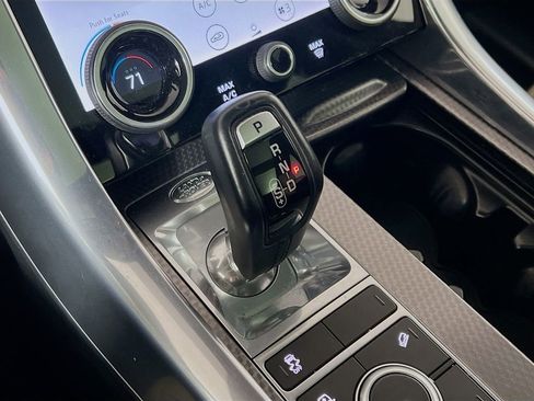 Used 2020 Land Rover Range Rover Sport HST image 17