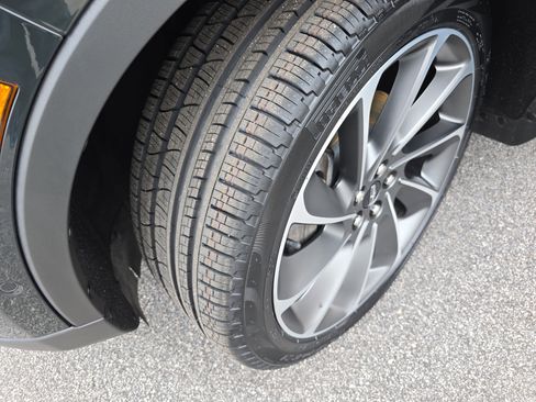 Used 2022 Lincoln Nautilus Reserve w/ Equipment Group 201A image 32