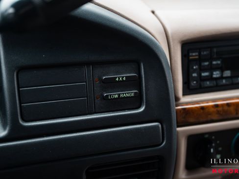 Used 1996 Ford Bronco Eddie Bauer image 22