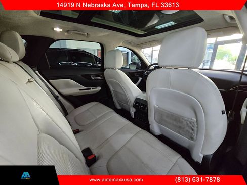 Used 2019 Jaguar F-PACE Prestige AWD/4WD image 36