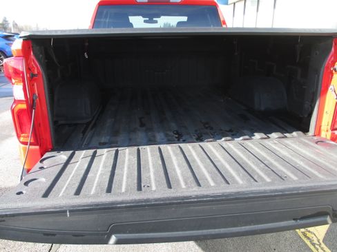 Used 2020 Chevrolet Silverado 1500 Custom w/ Rally Edition image 10