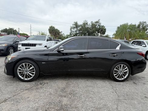 Used 2018 INFINITI Q50 Luxe w/ Essential Package (3.0T Luxe) RWD image 4