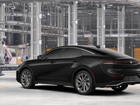 New 2026 Toyota Crown AWD/4WD image 8