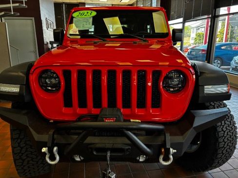 Used 2023 Jeep Wrangler Unlimited Sport AWD/4WD image 5