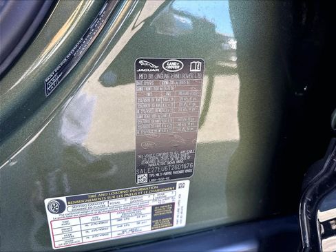 Used 2026 Land Rover Defender 110 X-Dynamic SE AWD/4WD image 33