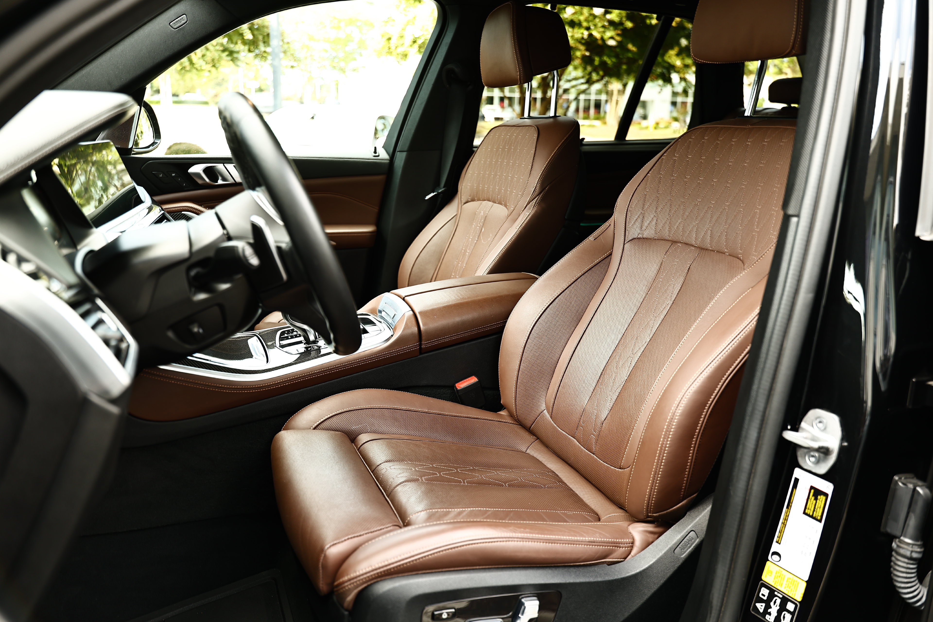 Used 2023 BMW X5 M50i w/ Executive Package AWD/4WD image 3