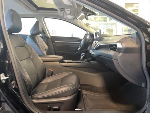 Used 2024 Nissan Altima 2.5 SL image 24