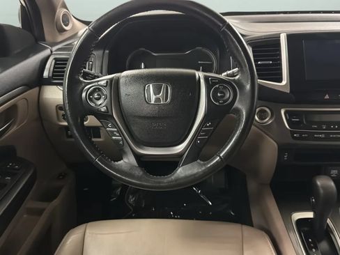 Used 2017 Honda Pilot EX-L image 10