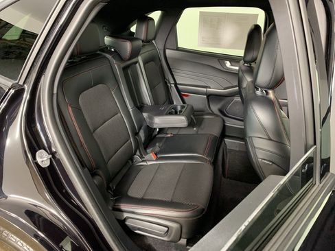 Used 2023 Ford Escape ST-Line w/ Tech Pack #1 image 33