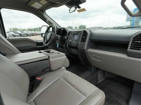 Used 2022 Ford F350 XL w/ Power Equipment Group AWD/4WD image 24