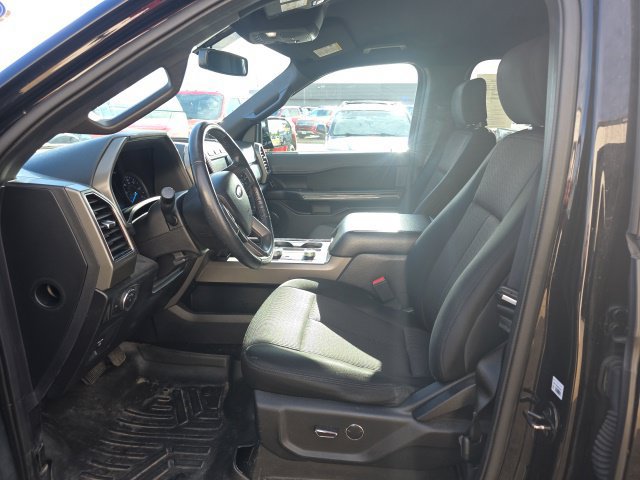 Used 2019 Ford Expedition Max XLT AWD/4WD image 15