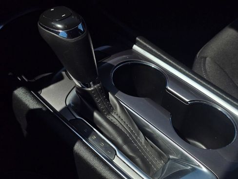 Used 2020 Chevrolet Malibu LT FWD image 31