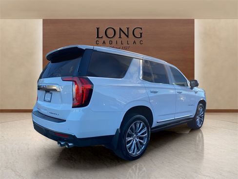 Used 2021 GMC Yukon Denali w/ Denali Premium Package image 5