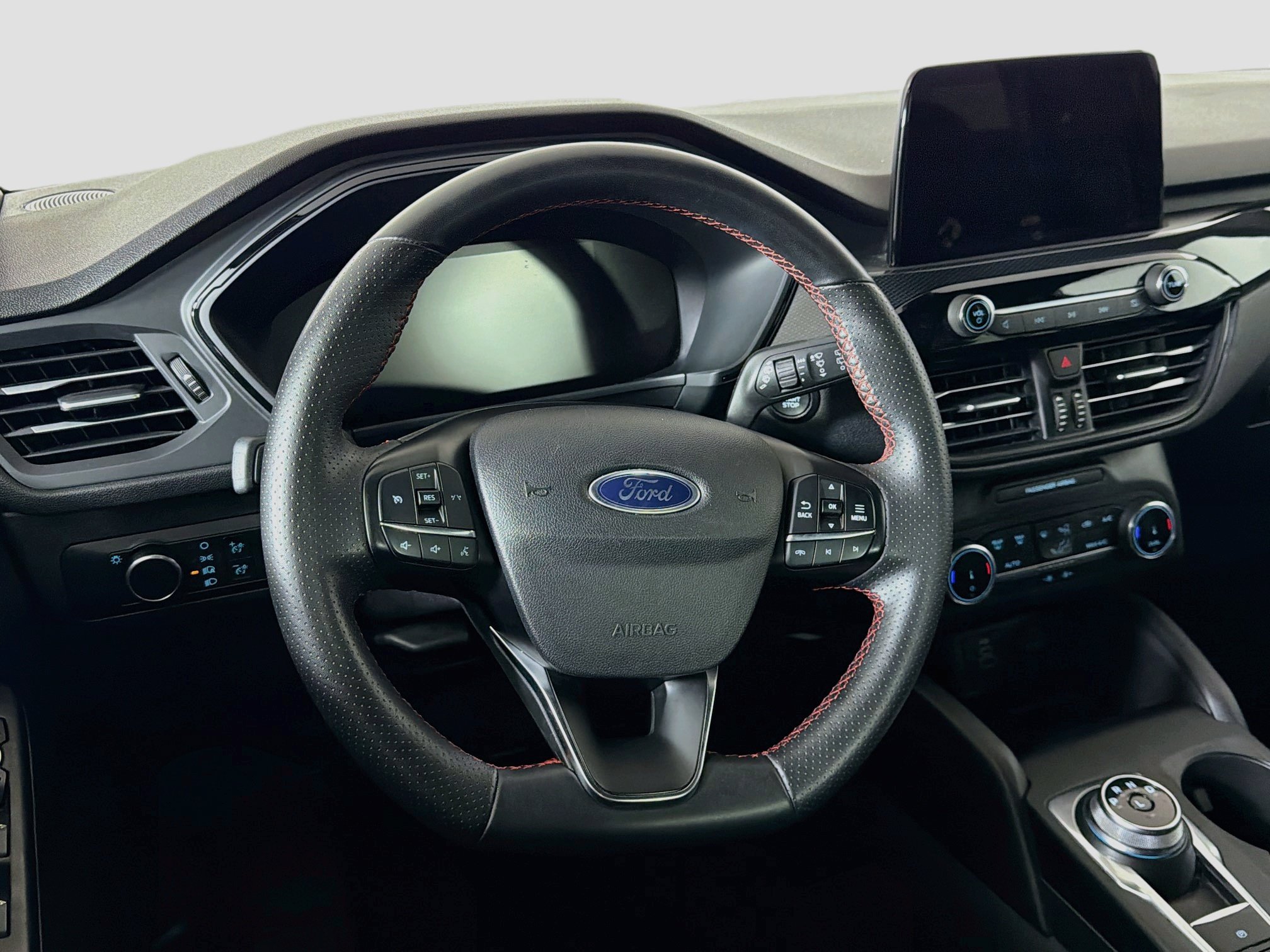 Used 2025 Ford Escape ST-Line FWD image 18