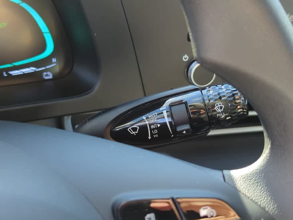 New 2026 Hyundai Elantra Hybrid FWD image 26