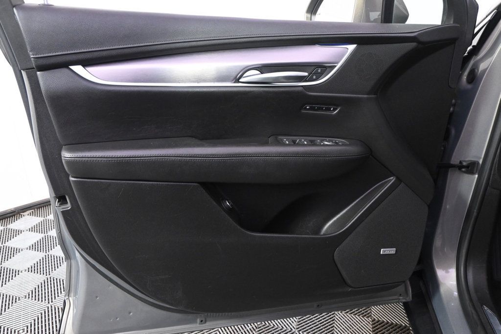 Used 2019 Cadillac XT5 Premium Luxury AWD/4WD image 22