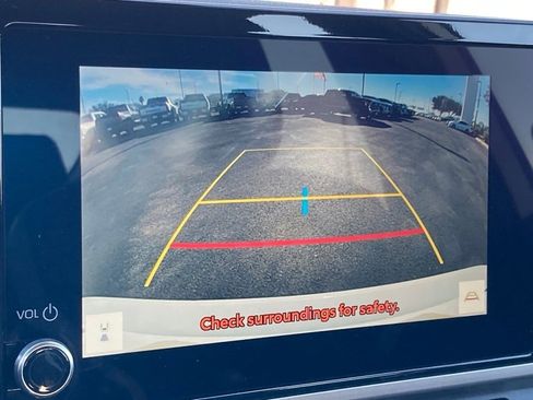 Certified 2025 Toyota Camry SE image 23