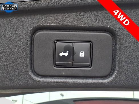 Used 2023 Nissan Pathfinder SL image 7