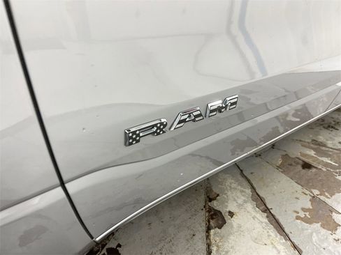 Used 2021 RAM 1500 Big Horn image 26