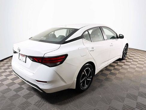 Certified 2025 Nissan Sentra SV w/ Trunk Package FWD image 4