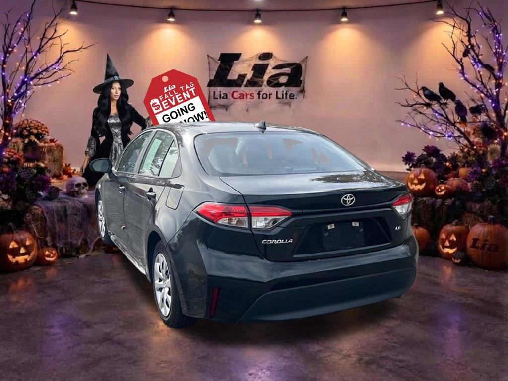 Used 2025 Toyota Corolla LE FWD image 12
