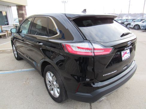 Used 2024 Ford Edge Titanium image 7