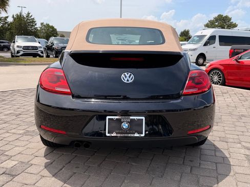 Used 2013 Volkswagen Beetle 2.5 FWD image 6
