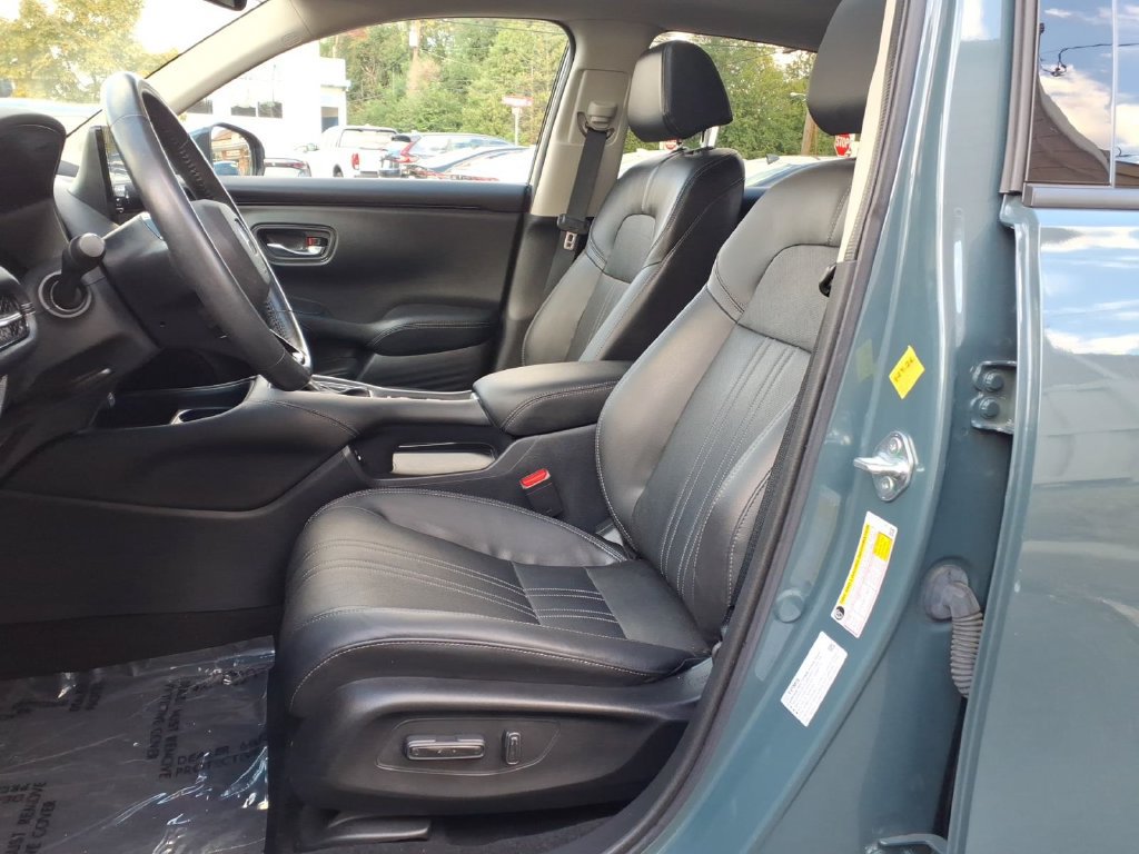 Certified 2024 Honda HR-V EX-L image 16