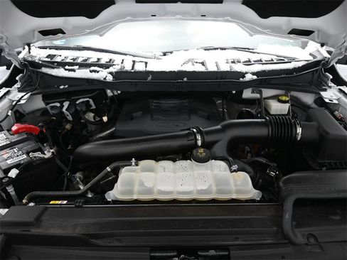 Used 2022 Ford F150 Lariat image 13