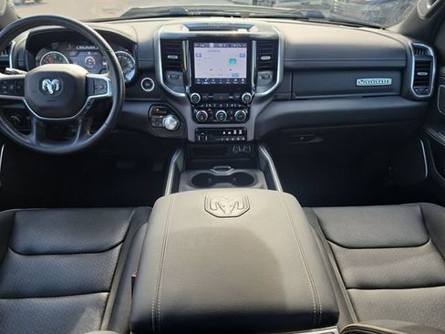Used 2022 RAM 1500 Laramie AWD/4WD image 12