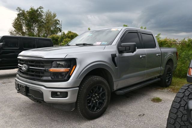 Certified 2025 Ford F150 XLT w/ Equipment Group 302A MID AWD/4WD image 4