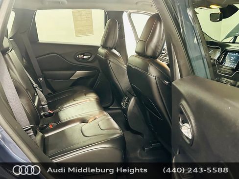 Used 2020 Jeep Cherokee Limited AWD/4WD image 27