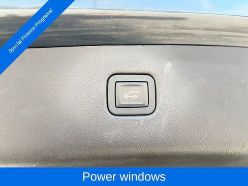 Used 2019 Chevrolet Blazer RS image 30