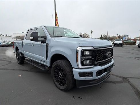 New 2026 Ford F250 Lariat w/ Black Appearance Package image 2