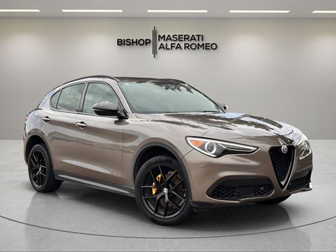 Used 2019 Alfa Romeo Stelvio w/ Nero Edizione RWD image 1