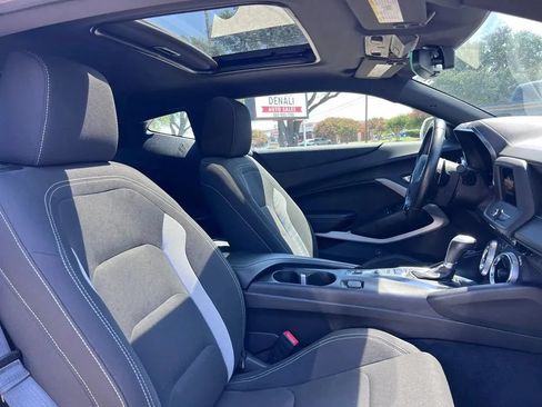 Used 2023 Chevrolet Camaro LT RWD image 18