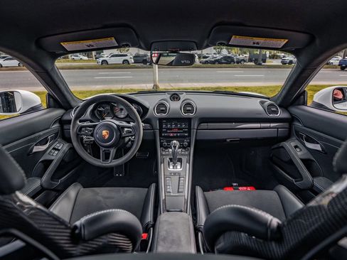 Used 2023 Porsche 718 Cayman GT4 image 20