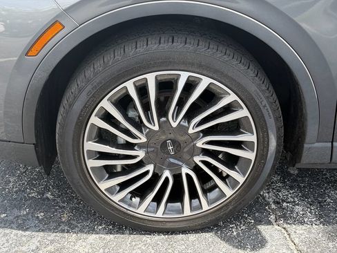 Used 2022 Lincoln Corsair Reserve w/ Luxury Package FWD image 20