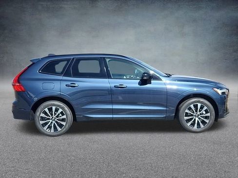 New 2025 Volvo XC60 B5 Core w/ Protection Package Premier image 2