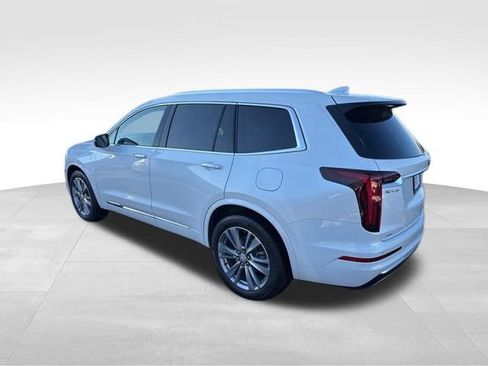 Certified 2024 Cadillac XT6 Premium Luxury image 7