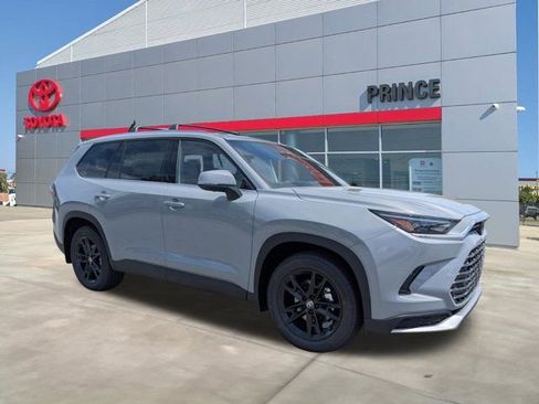 New 2026 Toyota Grand Highlander AWD Hybrid image 2