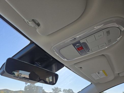 New 2026 Hyundai Ioniq 9 SEL image 19