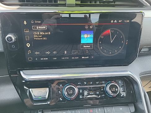 Used 2024 GMC Sierra 1500 Denali w/ Technology Package AWD/4WD image 14