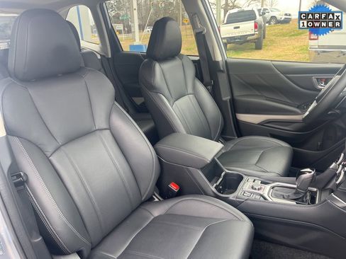 Used 2024 Subaru Forester Limited image 15