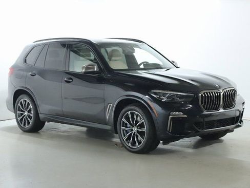 Used 2021 BMW X5 M50i w/ Premium Package image 9