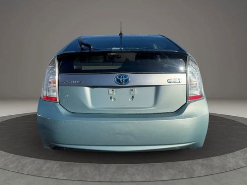 Used 2015 Toyota Prius Prime Plug-In Hybrid FWD image 7