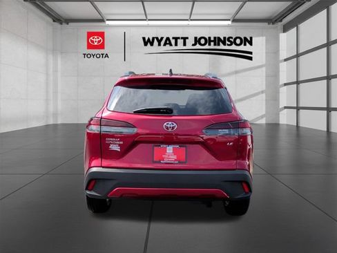 Certified 2026 Toyota Corolla Cross LE FWD image 4