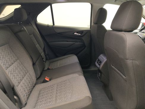 Used 2023 Chevrolet Equinox LT AWD/4WD image 19