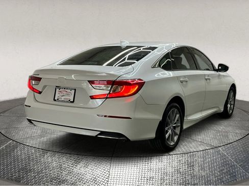 Used 2022 Honda Accord LX image 8